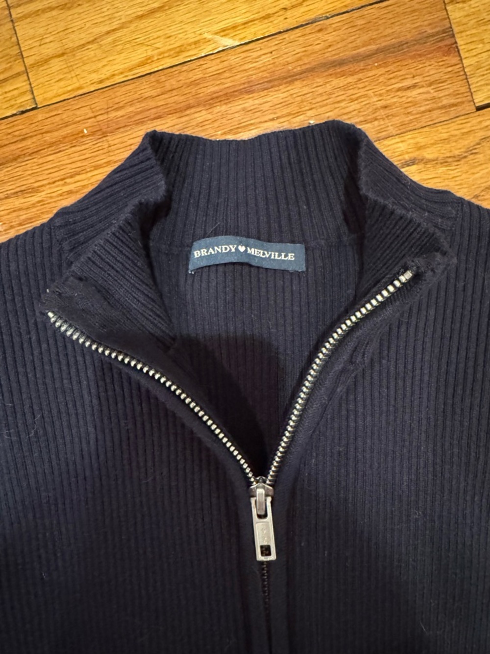 Brandy Melville Ribbed Zip Cardigan - Picture 3 of 3
